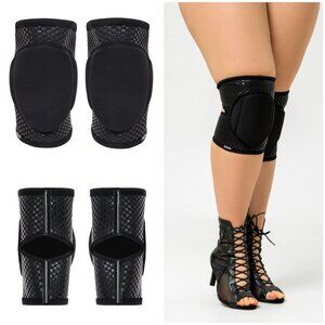 NWT Queen Grippy Knee Pads – SLEEK – Black